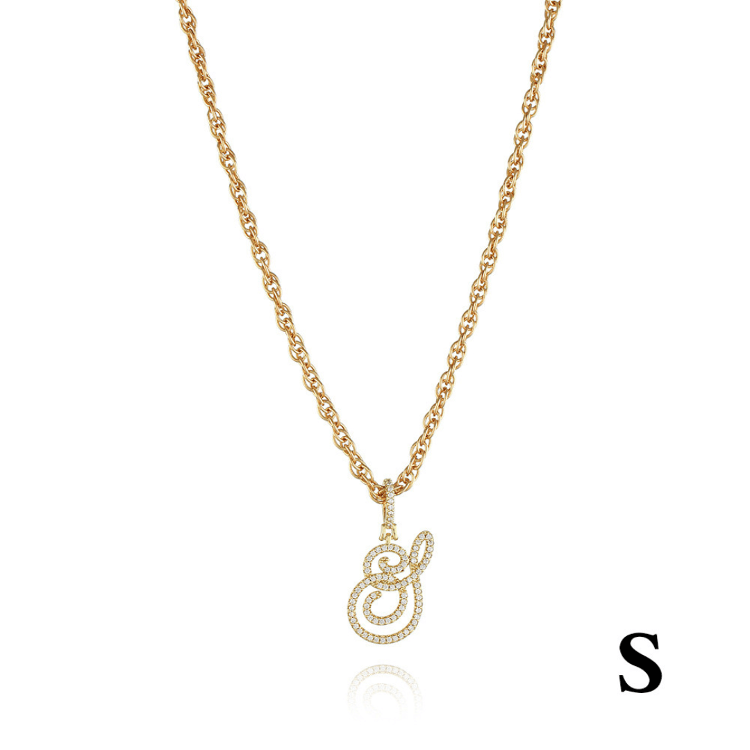 18k Gold Clavicle Chain With Zircon Letter Pendant